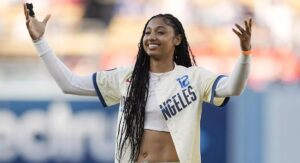 All About JuJu Watkins – Net Worth, Age, Parents, Bio, Height & Her Life Story